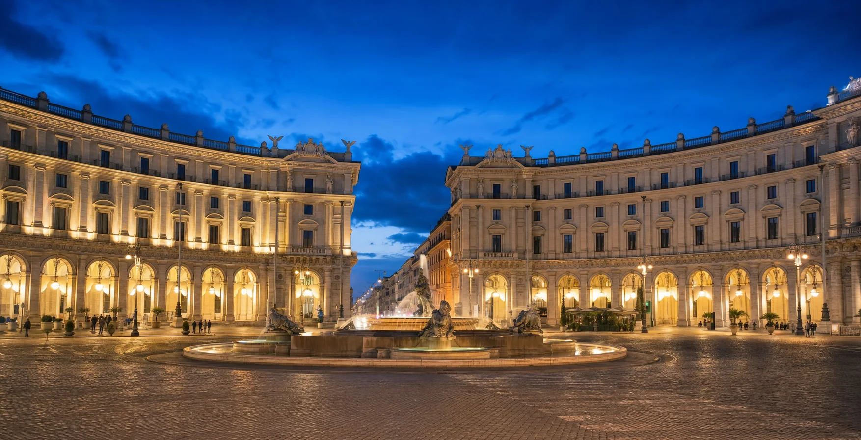 Piazza della Repubblica & Viminale Night Walk